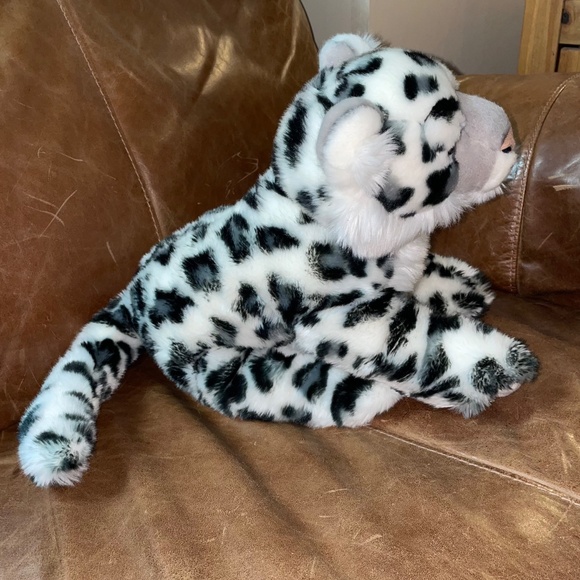 NWOT Miyoni by Aurora 12 Inch White Leopard Stuffed Animal - Picture 5 of 12